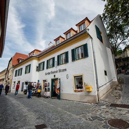 Smile Apartments Zum Goldenen Strauss Dürnstein Buitenkant foto