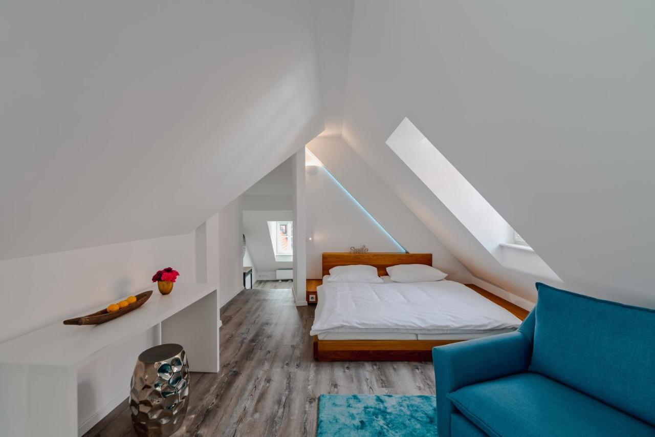 Smile Apartments Zum Goldenen Strauss Dürnstein Buitenkant foto