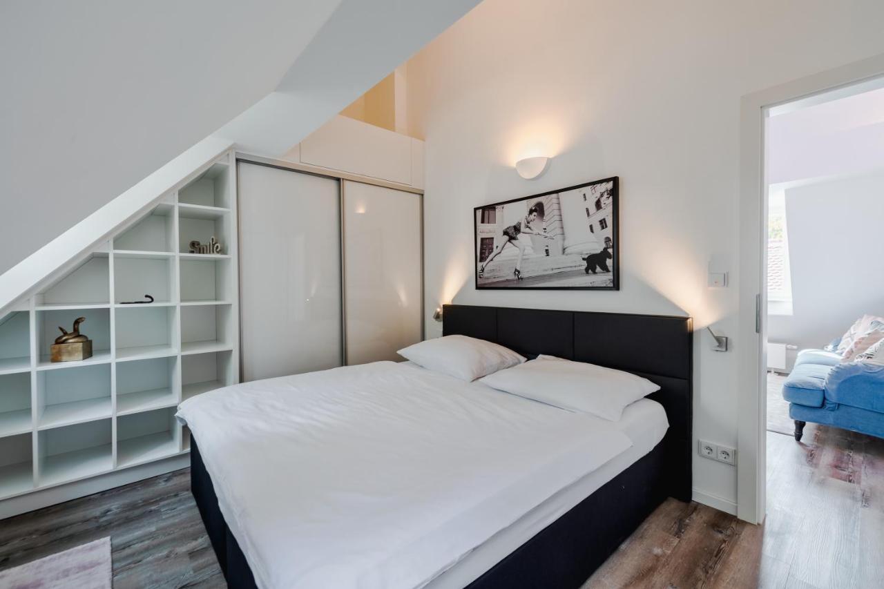 Smile Apartments Zum Goldenen Strauss Dürnstein Buitenkant foto